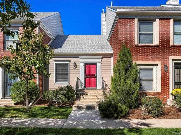 934 Ivanhoe St, Denver, CO 80220
