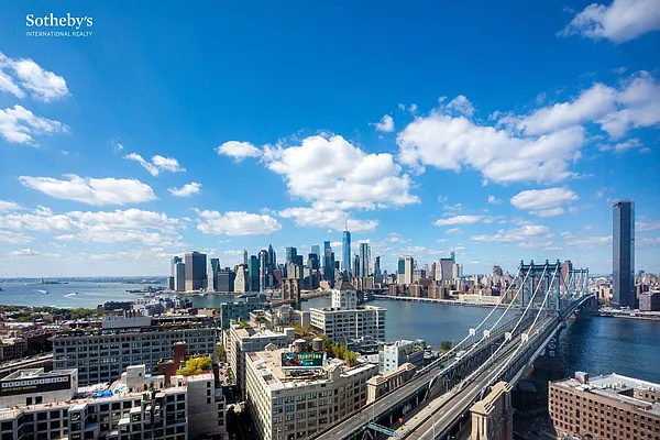 Sold by Sotheby's International Realty | media 1