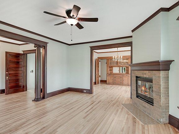 2nd image of 2723 Blaisdell Ave S
