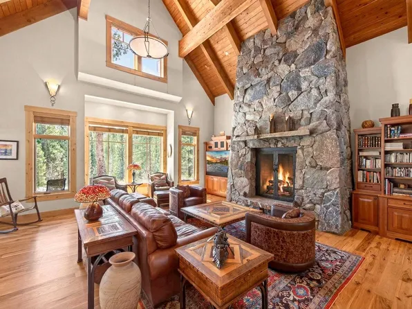 10274 Dick Barter, Truckee, CA 96161