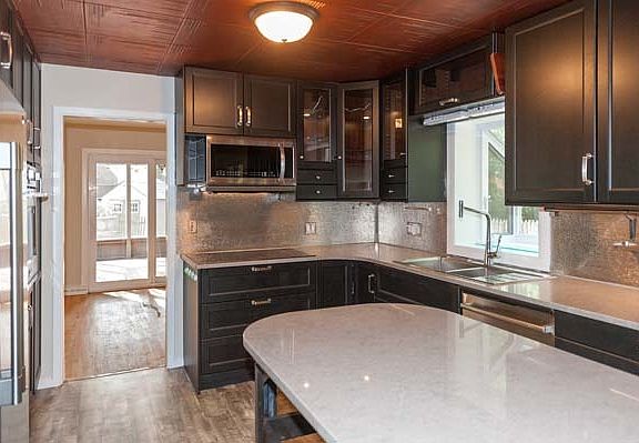 5th image of 419 Park Ln
