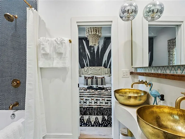 970 Charles Allen Dr NE #B — Photo 30