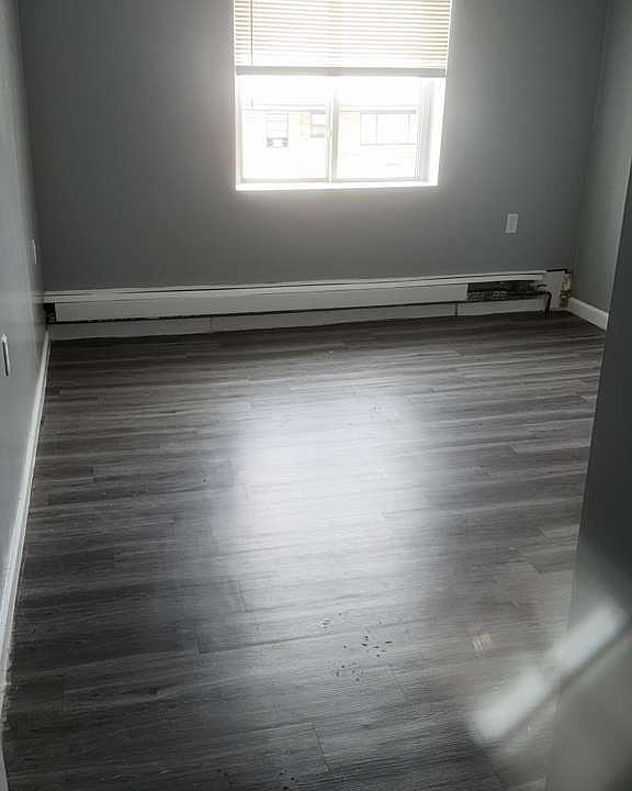1st image of 12635 W Outer Dr #2