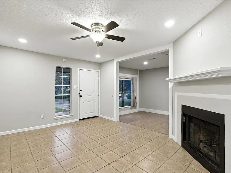 4103 Koala Dr — Photo 3
