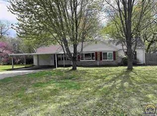 2206 SW High Ave, Topeka, KS 66611