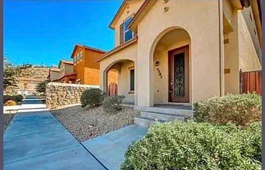 3 bed, 1776 sqft, $2,150 — Photo 2