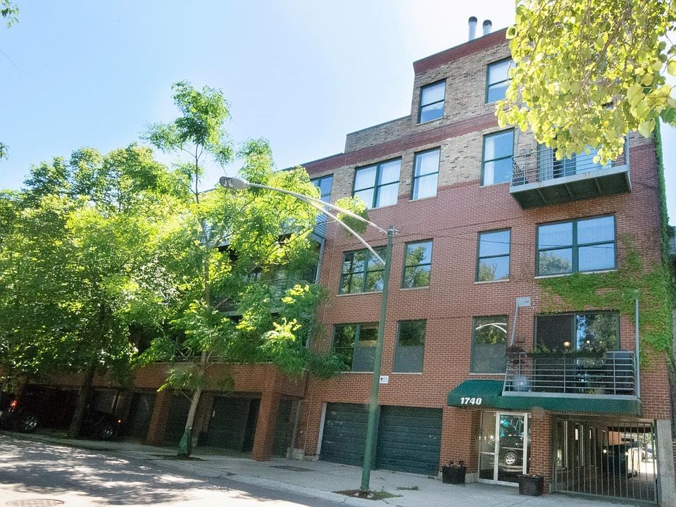 1st image of 1740 N Marshfield Ave APT 9