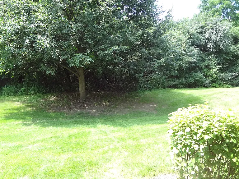 974 N Village Dr #2 — Photo 20