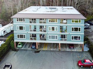 894 Island Hwy S #401, Campbell River, BC V9W 1A8