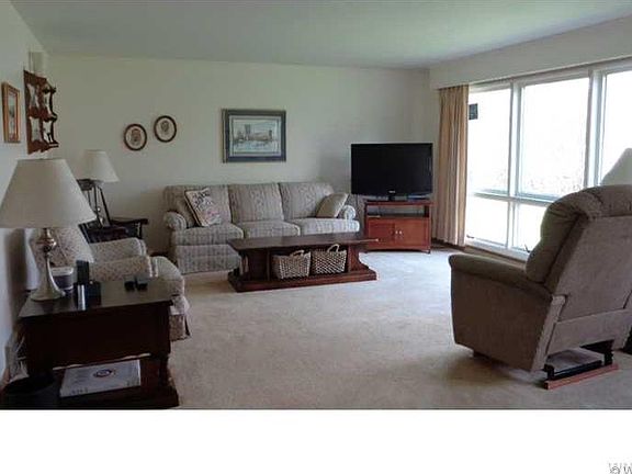2nd image of 237 Coronation Dr