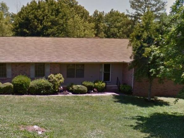 1372 Pinecrest Cir #A