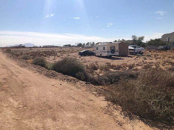 5th image of 3800 E Graythorn Way