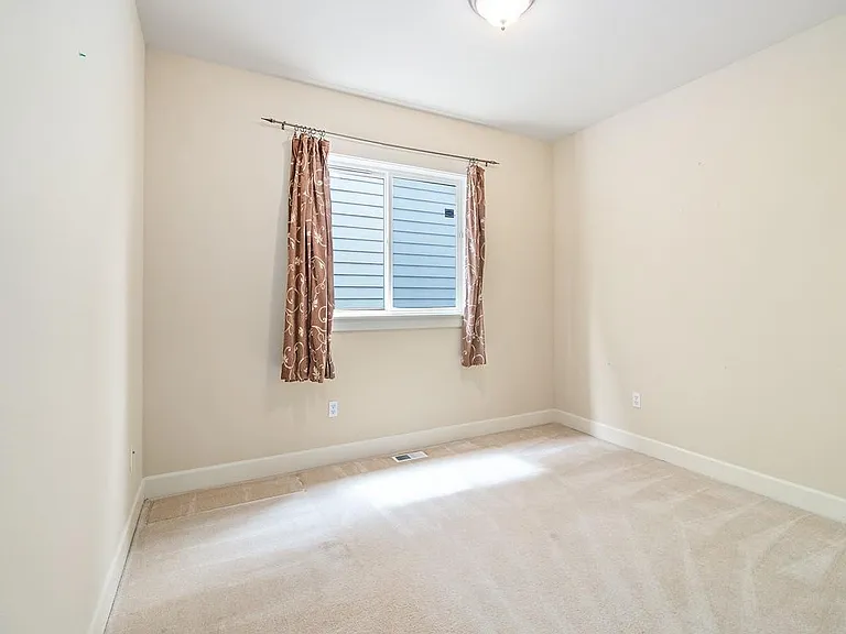 22709 44th Dr SE — Photo 21