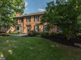 7605 Lake Glen Dr, Glenn Dale, MD 20769