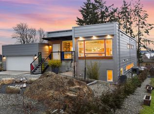 3857 Warren Ave #3855, Comox Valley, BC V0R2V0