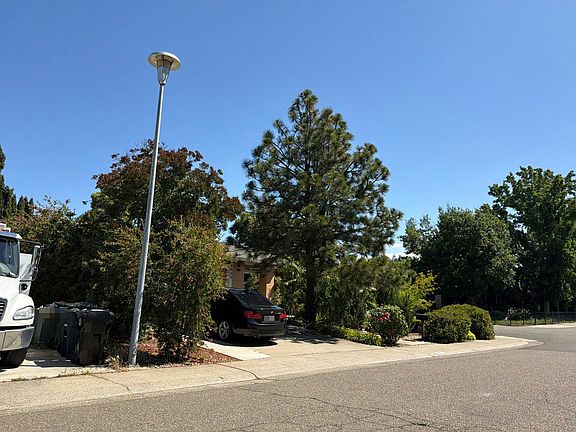 3rd image of 6863 Westchester Way