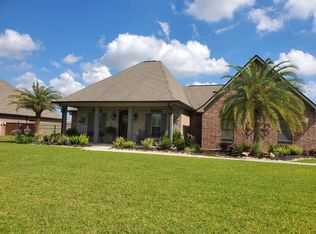 621 Woodland St, Iowa, LA 70647