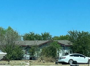 5032 Dee Dr, Terrell, TX 75160