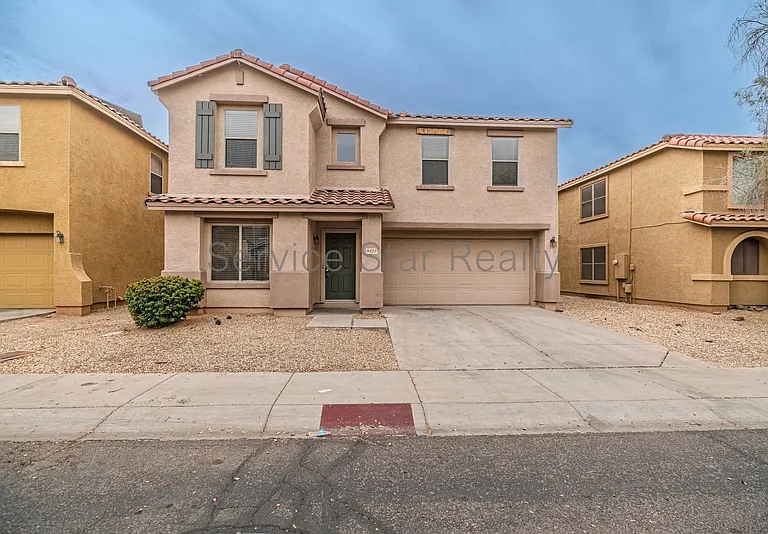 9425 W Wilshire Ave — Photo 1