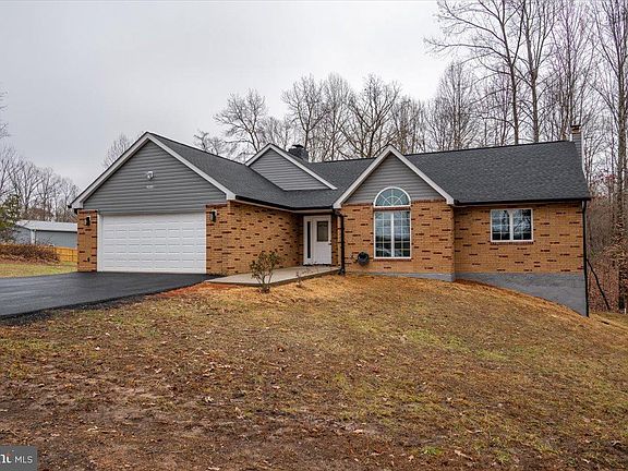 4th image of 19110 Ferguson Ln