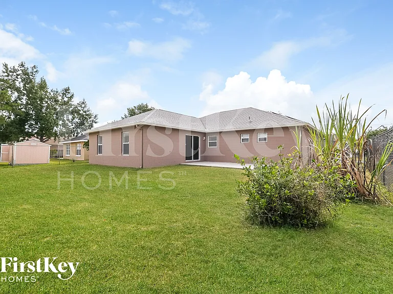 11 Coventry Ct — Photo 17