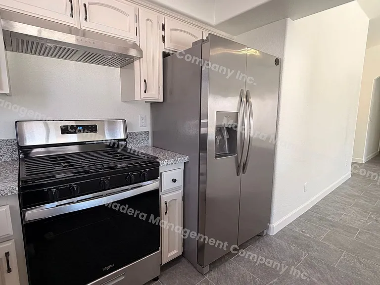 636 Macadamia Ave — Photo 11