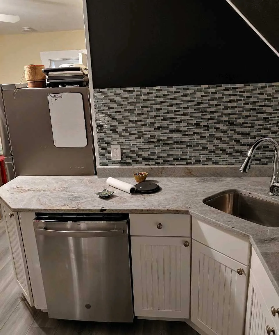 1 bed, $3,300 — Photo 2