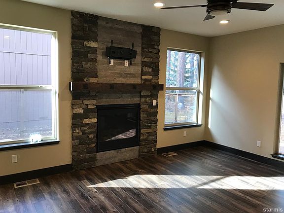 4th image of 2175 Butler Ave