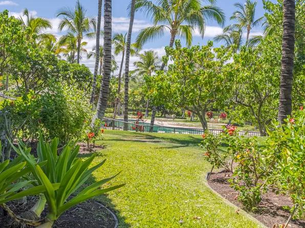 68-1125 N Kaniku Dr APT 1404, Kamuela, HI 96743