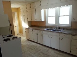 495 Howard St, Stanhope, IA 50246