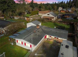 468 NW Holmberg St, Bremerton, WA 98311