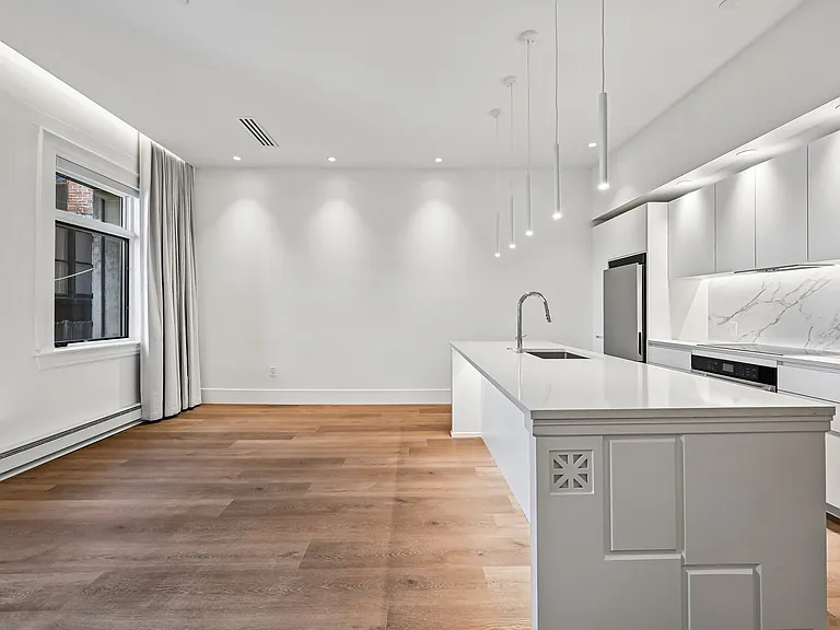 225 E Bayaud Ave — Photo 11