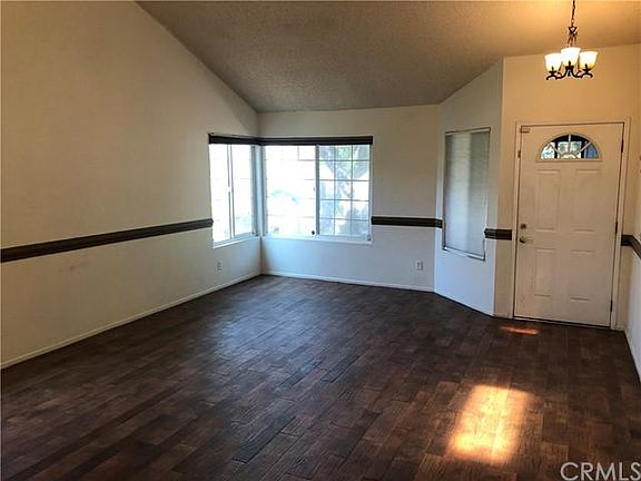 2nd image of 2205 S Pinehurst Pl