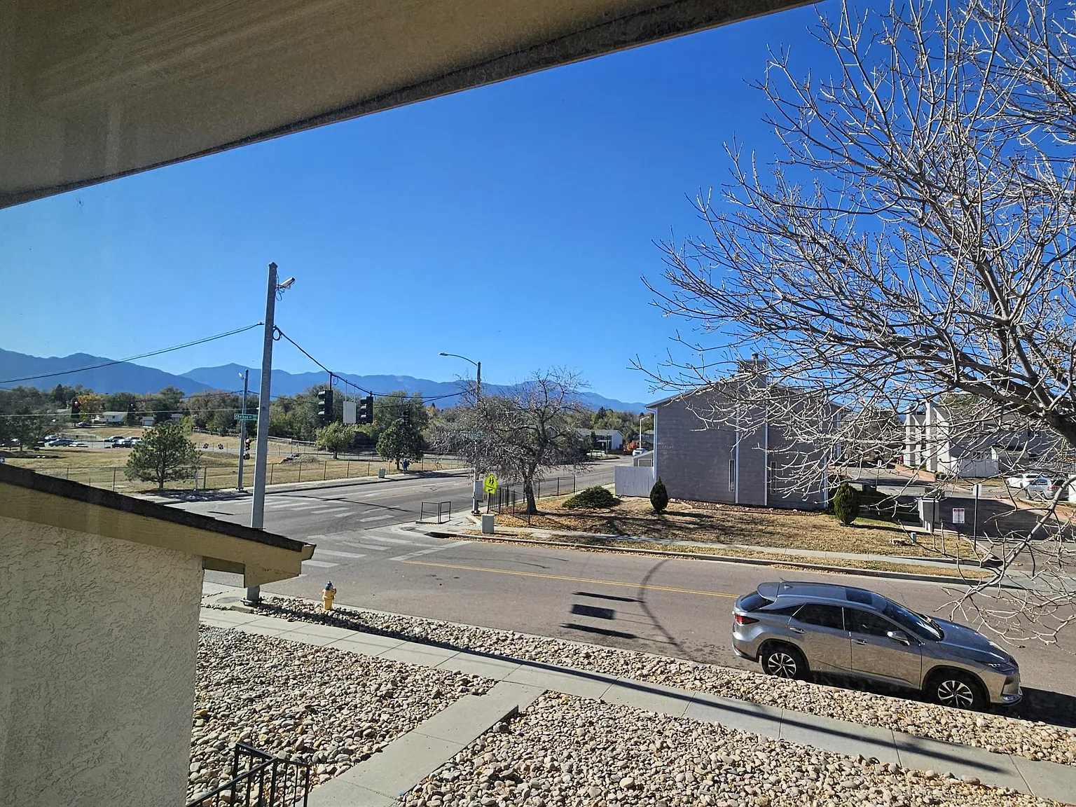 2 bed, 800 sqft, $1,150 — Photo 3
