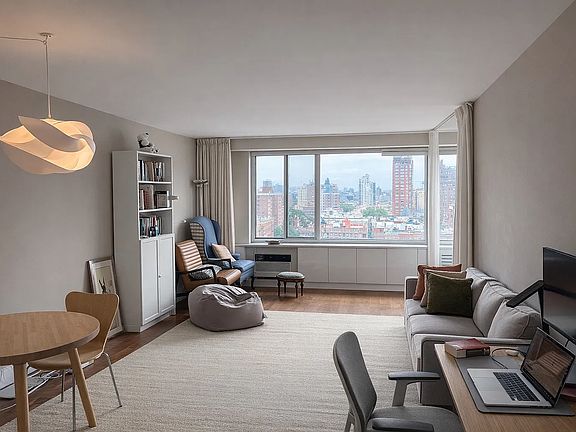 5th image of 400 Central Park W APT 17E