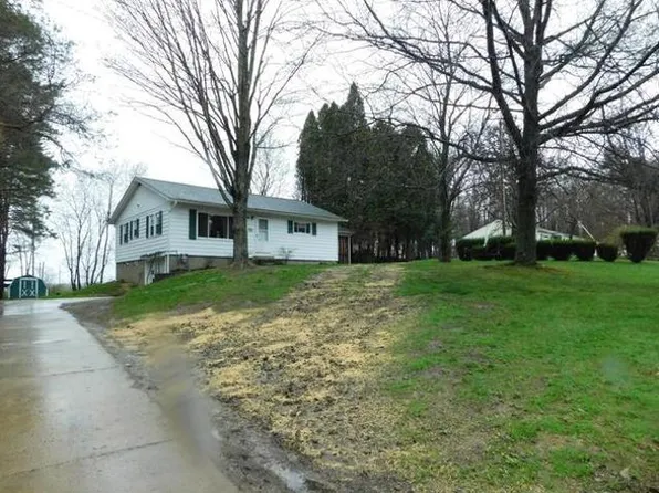 2615 Yankee Bush Rd, Warren, PA 16365