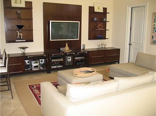 4th image of 1969 S Oak Haven Cir