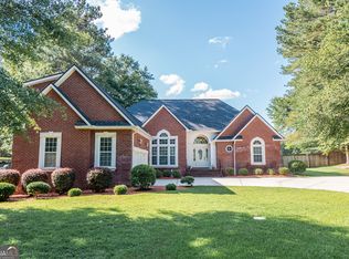 105 Dove Stone Ct, Bonaire, GA