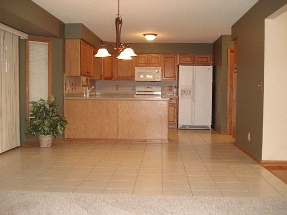 Spacious open kitchen area