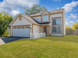 1501 Belle Haven Dr, Grayslake, IL 60030