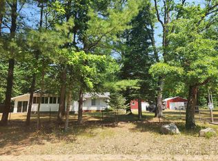 330 Pine St, Harrison, MI 48625