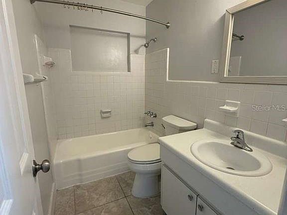 5th image of 22189 Laramore Ave