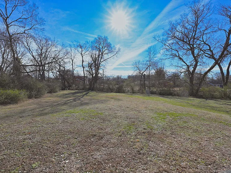 939 Sunset Dr #A — Photo 26