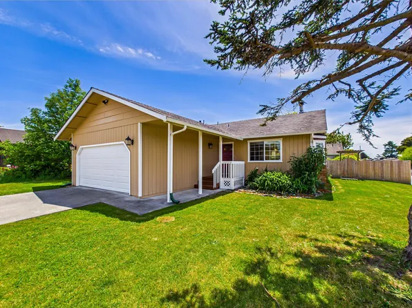 1781 Simas Ct, Arcata, CA 95521
