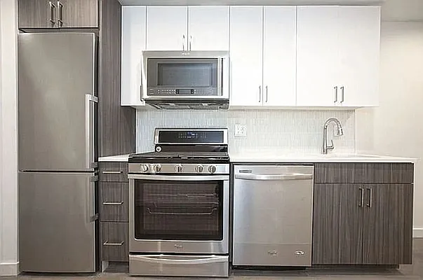 Rented by REAL New York | media 8