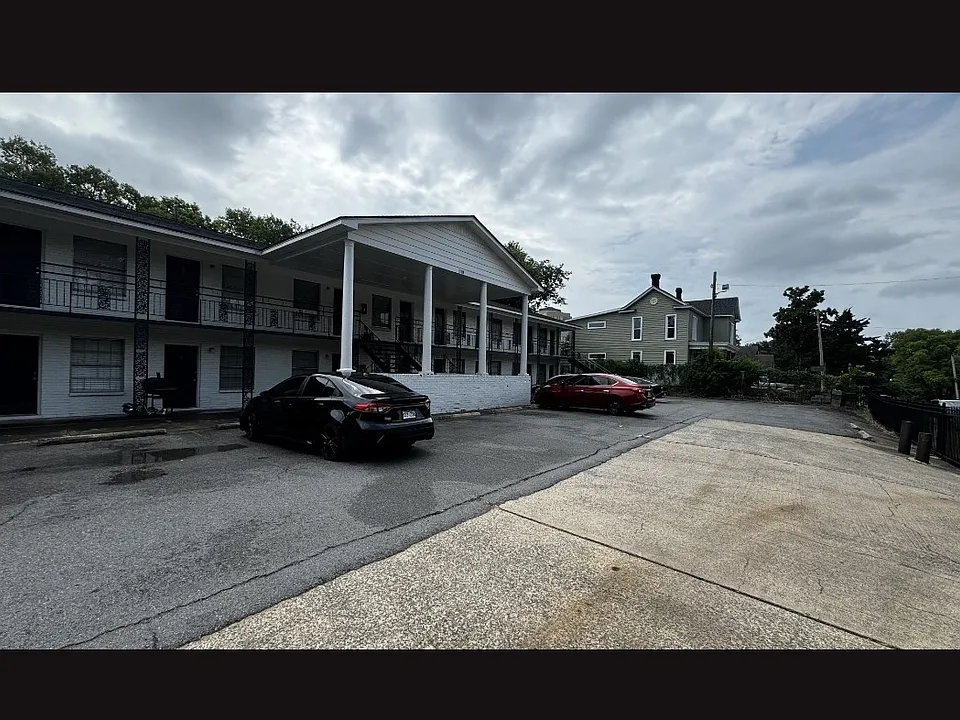 2201 Scott St #2201