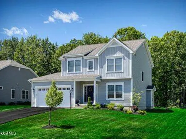 38 Heritage Way, Selkirk, NY 12158