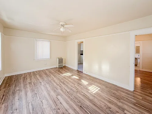 3839 Van Dyke Ave Photo 1