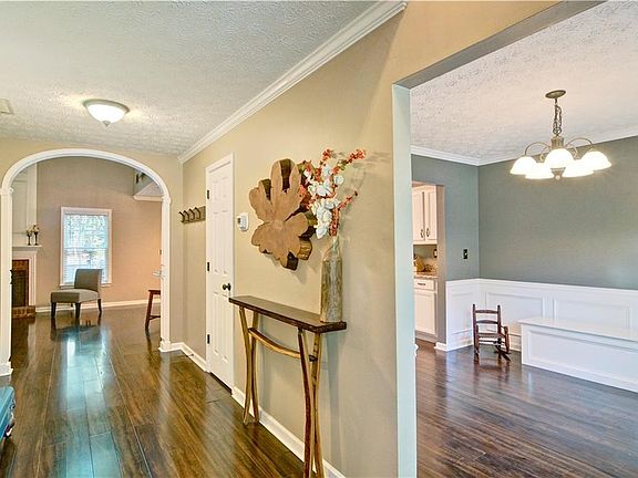 5th image of 8004 Huntcliff Rd