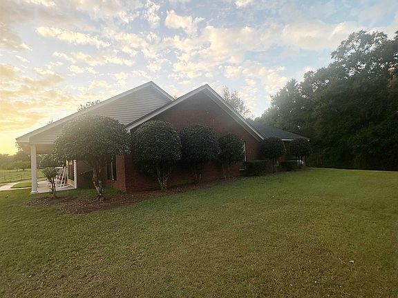 5th image of 2381 W Gantts Mill Rd